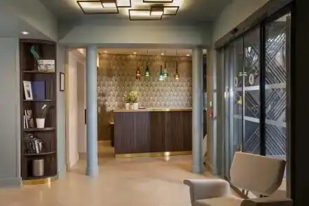 Hôtel Aiglon - 1