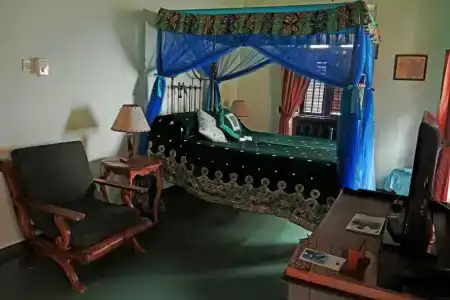 Zanzibar Palace - 150