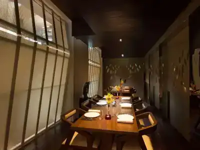 Hilton - 16