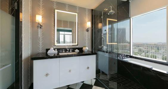 The Beverly Hilton - 49