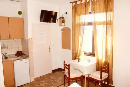 Guest House Tomanovic - 164
