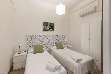 Ally's Bed&Breakfast, - 25
