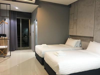 Wara Boutique - 1