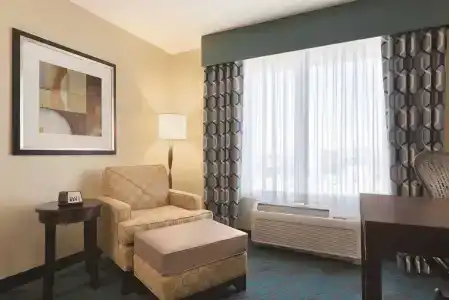 Hilton Garden Inn - 2