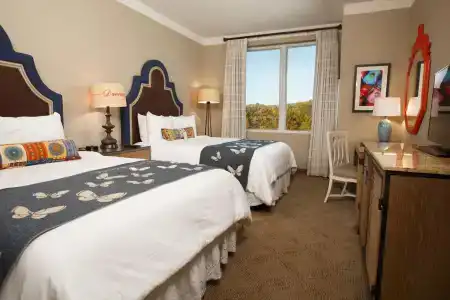 Dollywood's DreamMore and Spa - 4