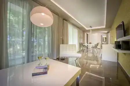 Koukounaria & Suites - 99