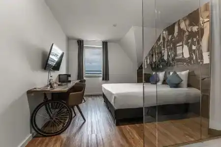 Velotel Brugge - 37