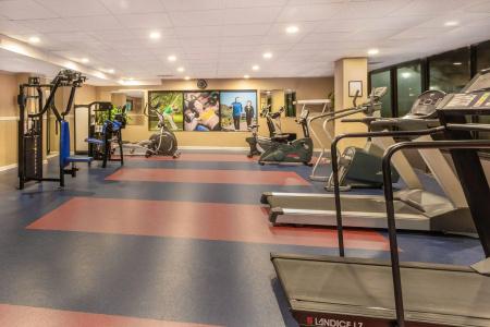 Ramada Plaza by Wyndham Virginia Beach - 22
