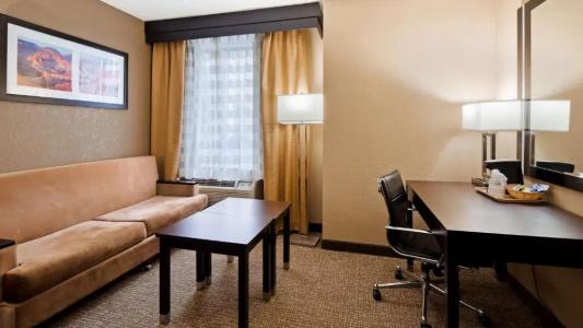 Best Western North - 47