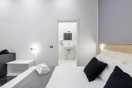 Bella Napoli Suites - 51
