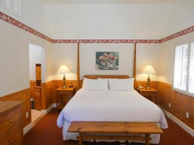 Briarwood Inn - 118