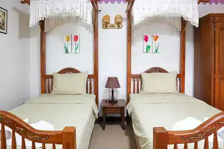 Ban Ao Thong - 67