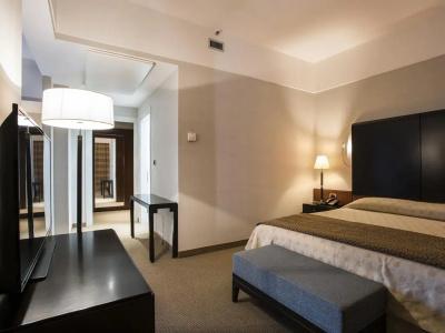 FlyOn & Conference Center - 6