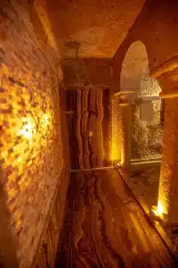 Oread Cave Suites - 321