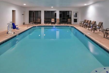 Hampton Inn Eugene - 16