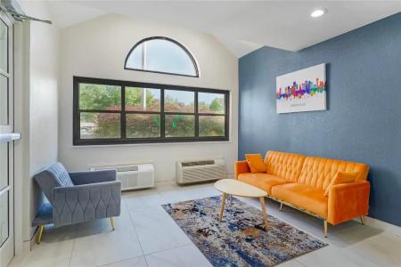 Microtel Inn by Wyndham - 13