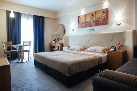 Alexandros Boutique - 241