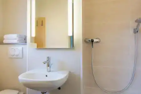 B&B Hôtel Rouen Centre St Sever - 25