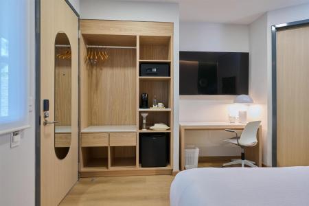 Wyndham Garden Guadalajara Acueducto - 51