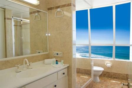 Chateau Beachside - 7