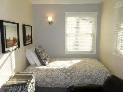 Briarwood Inn - 139