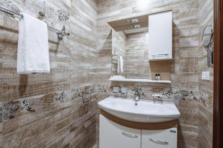 Royal Residence - 145