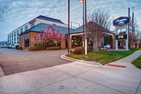 Hampton Inn-Naval Base - 24