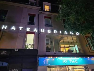 Hôtel Chateaubriand - 18