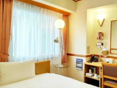 Toyoko Inn Ekimae - 29