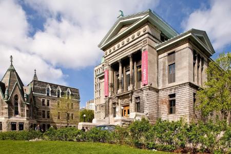 Universel Montréal - 30