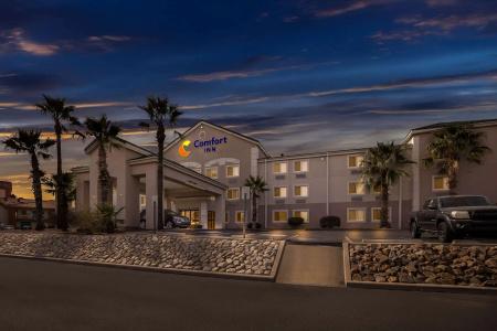 Comfort Inn Tucson - 24
