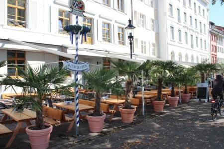 East-West Riverside Basel - 18