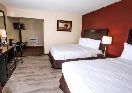 Red Roof Inn Plus+ – Grand Canyon - 55