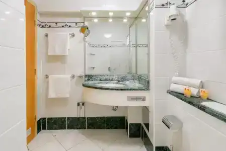 Valamar Meteor - 80