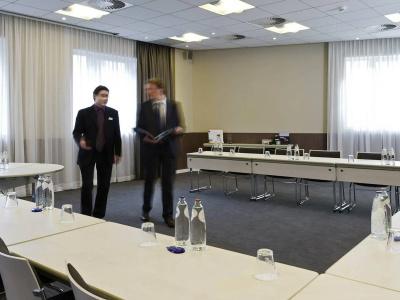 Novotel Brussels City Centre - 16