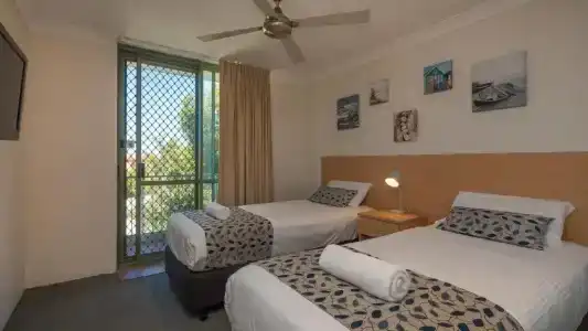 Montana Palms - 67