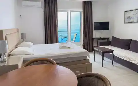 Open Sea Luxury - 144