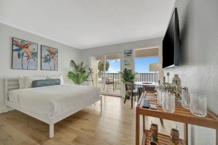 DoubleTree by Hilton Tampa Rocky Point Waterfront - 50