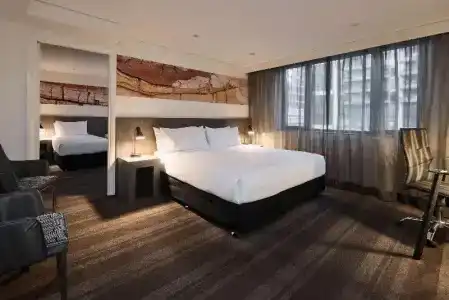 Rydges World Square - 59