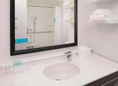 Hampton Inn And Suites By Hilton Portland-Pearl District - 61