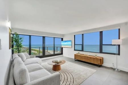 The Alexander All Suites - 765