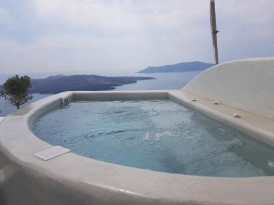Pantelia Suites - 189