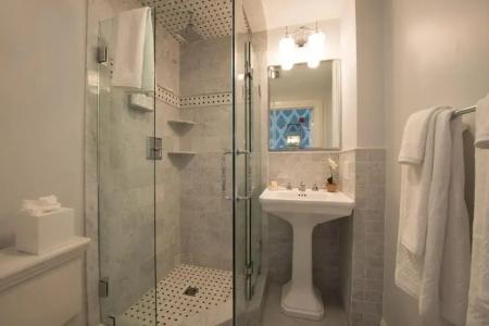 Serenity Inn - 118