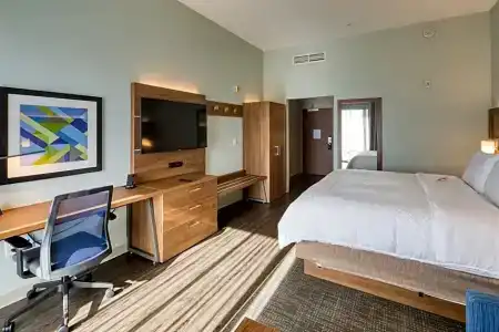 Holiday Inn Express & Suites - Charlotte - South End, An Ihg - 65