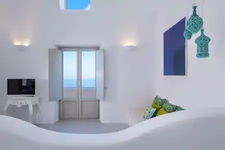 Skyfall Suites - Adults Only - 107
