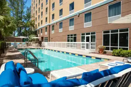 Hampton Inn Hallandale Beach-Aventura - 23