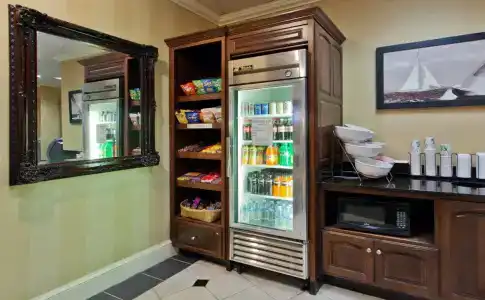 Holiday Inn Charleston-Riverview, An Ihg - 9