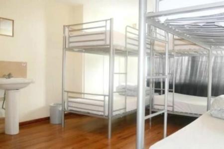 Kensal Green Backpackers - 9
