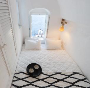 Canvas Suites - 1