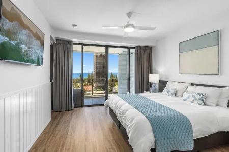 Ultra Broadbeach - 201